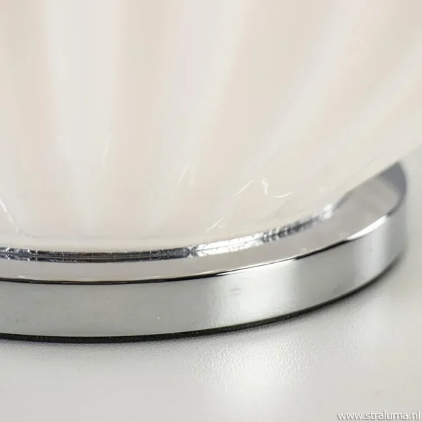 art_deco_tafellamp_chroom_2.webp New Straluma Art Deco tafellamp chroom met opaal glazen kap