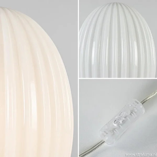 art_deco_tafellamp_chroom_3.webp New Straluma Art Deco tafellamp chroom met opaal glazen kap