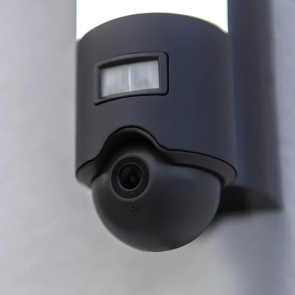 buitenlamp_cilinder_donke_1.webp Online Straluma Buitenlamp cilinder donker grijs inclusief LED en camera