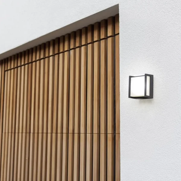 buitenlamp_led_wand_vierk_3.webp Fashion Straluma Buitenlamp LED wand vierkant donker grijs IP54