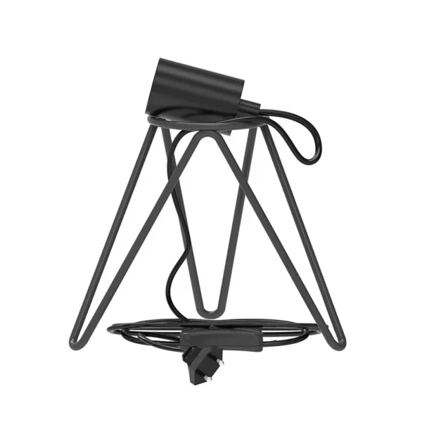 calex_tafelarmatuur_driep_0.webp Shop Straluma Calex tafelarmatuur driepoot zwart E27