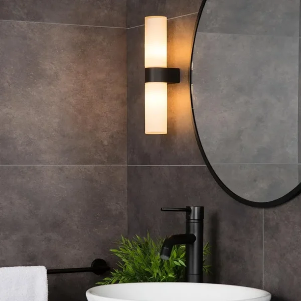 cilinder_badkamerlamp_zwa_4.webp Flash Sale Straluma Cilinder badkamerlamp zwart met opaal glas IP44
