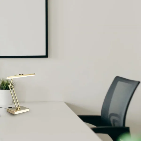 Hot Straluma Dimbare LED bureaulamp brons verstelbaar