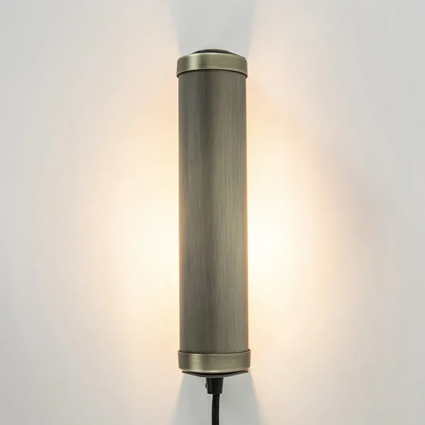 e_wandlamp_mat_antiek_bra_3.webp Best Straluma E14 wandlamp mat antiek brass met snoer
