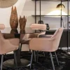 eetkamertafel_ronde_glaze_4.webp Clearance Straluma Eetkamertafel ronde glazen plaat zwart met mango houten voet