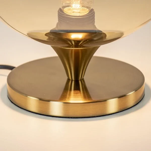 elegante_tafellamp_donker_2.webp Outlet Straluma Elegante tafellamp donker goud met amber glazen bol 25 cm