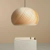 grote_hanglamp_hout_natur_4.webp Store Straluma Grote hanglamp hout naturel rond 60 cm