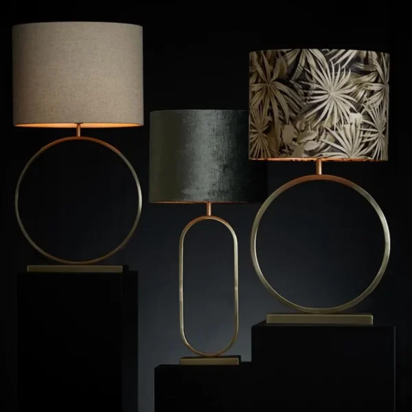 grote_lampvoet_liva_licht_4.webp Clearance Straluma Grote lampvoet Liva licht goud exclusief kap
