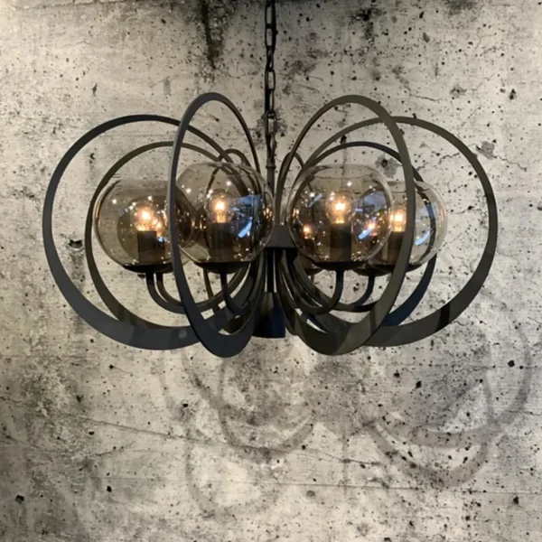 grote_ronde_hanglamp_meta_1.webp Best Straluma Grote ronde hanglamp metaal met smoke glas en spot