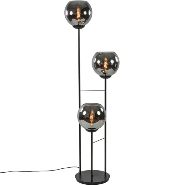 hotel_chique_lichts_vloer_1.webp Fashion Straluma Hotel chique 3-lichts vloerlamp zwart met smoke/titanium glas