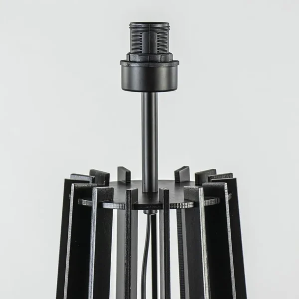 houten_lampvoet_mat_zwart_2.webp Best Straluma Houten lampvoet mat zwart exclusief kap