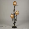 houten_vloerlamp_met_kelk_1.webp New Straluma Houten vloerlamp met kelk van schelpen
