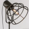 industrile_driepoot_vloer_2.webp Sale Straluma Industriële driepoot vloerlamp Givan