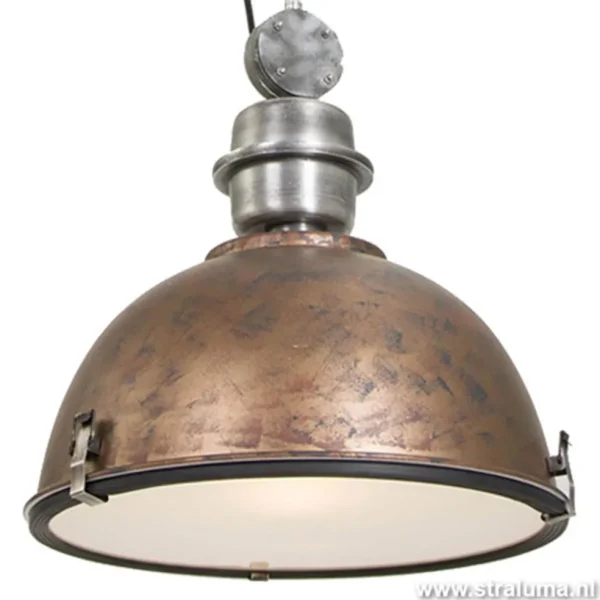 industrile_hanglamp_bruin_2.webp Discount Straluma Industriële hanglamp bruin/brons tafel