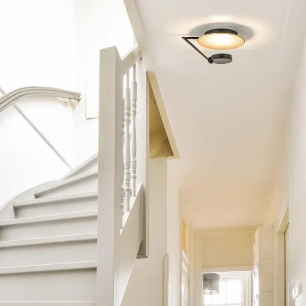 kleine_led_plafondlamp_zw_4-1.webp Flash Sale Straluma Kleine LED plafondlamp zwart met goud