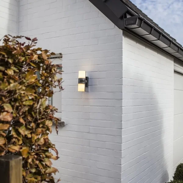 led_buitenlamp_cilinder_d_3.webp Clearance Straluma LED buitenlamp cilinder draaibaar inclusief bewegingssensor