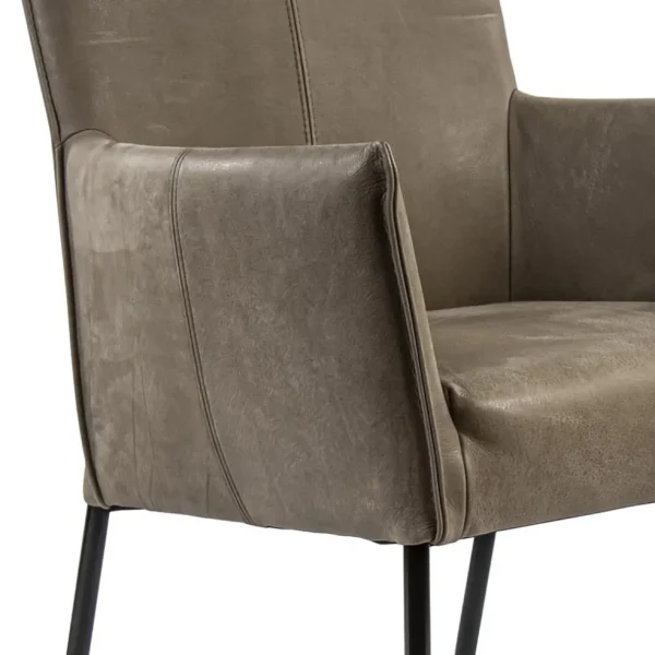lederen_armstoel_taupe_me_3.webp Hot Straluma Lederen armstoel taupe met zwarte poot en wieltjes