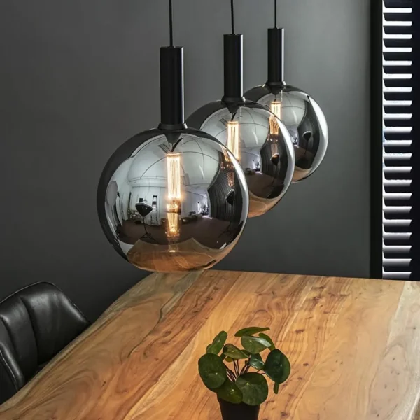 lichts_eettafelhanglamp_m_4-2.webp Best Sale Straluma 3-Lichts eettafelhanglamp mat zwart met smoke glas 30 cm