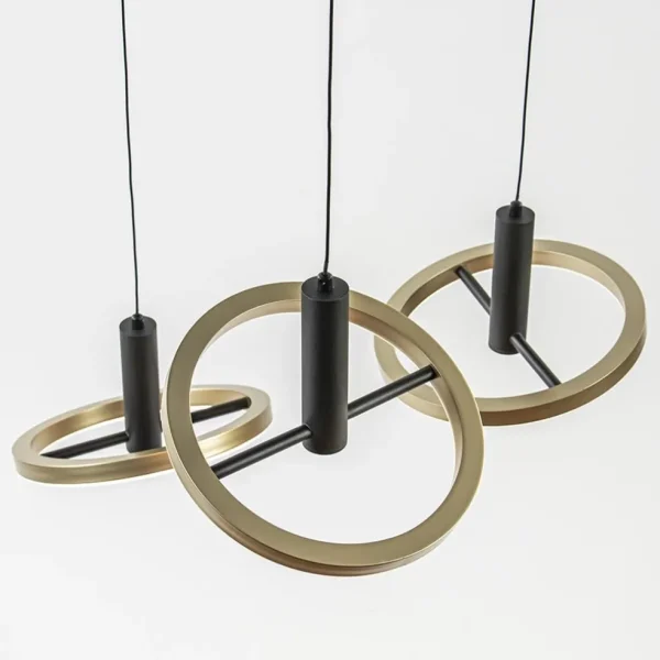 lichts_led_hanglamp_ringe_2.webp Cheap Straluma 3-Lichts LED hanglamp ringen rond zwart/goud dimbaar
