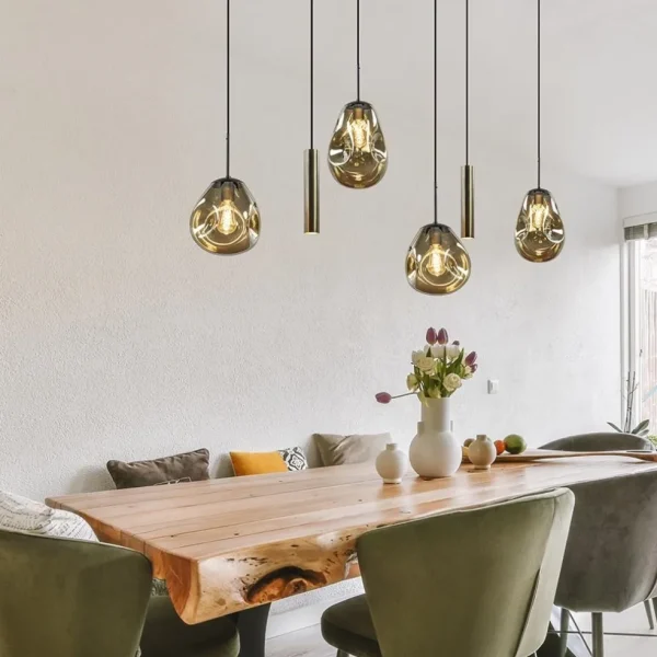 luxe_lichts_hanglamp_met__4.webp Clearance Straluma Luxe 6-lichts hanglamp met goud glas en cilinders