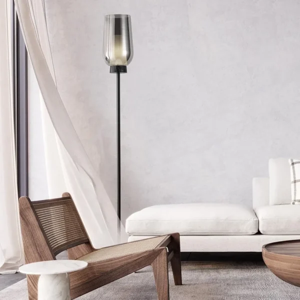 luxe_vloerlamp_zwart_marm_4.webp Outlet Straluma Luxe vloerlamp zwart marmer met smoke glazen kap