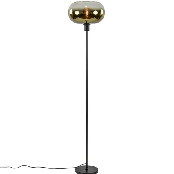 mat_zwarte_vloerlamp_met__1-4.webp Outlet Straluma Mat zwarte vloerlamp met glazen kap helder/goud