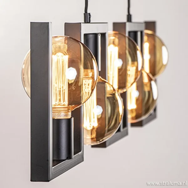 metalen_eettafel_hanglamp_1.webp Clearance Straluma Metalen eettafel hanglamp zwart frame