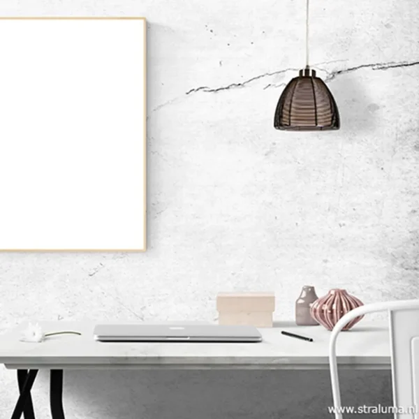 moderne_hanglamp_zwart_kl_4.webp Hot Straluma Moderne hanglamp zwart klein