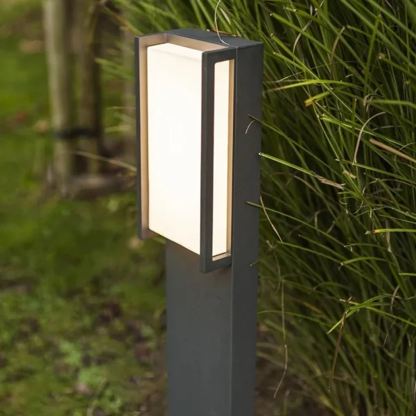 moderne_led_buitenpaal_gr_2.webp New Straluma Moderne LED buitenpaal grijs rechthoek IP54