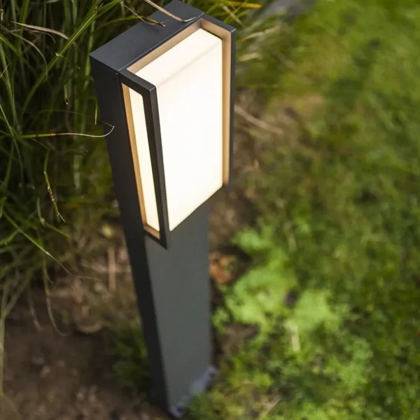 moderne_led_buitenpaal_gr_4.webp New Straluma Moderne LED buitenpaal grijs rechthoek IP54