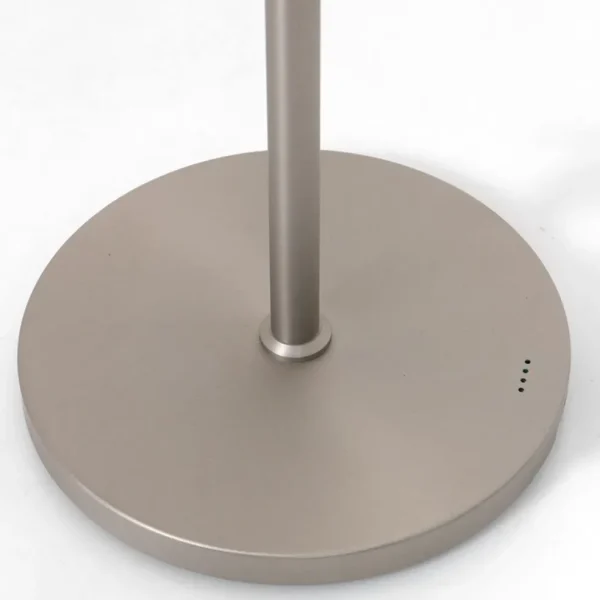 oplaadbare_led_vloerlamp__2.webp Fashion Straluma Oplaadbare LED vloerlamp op accu dimbaar