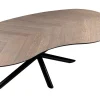 organische_eettafel_eiken_2.webp Sale Straluma Organische eettafel eiken met zwarte poot en visgraat