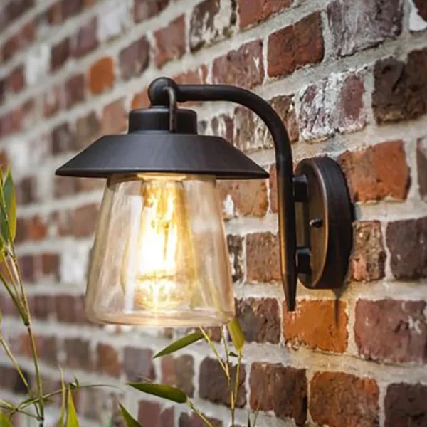 robuuste_buitenlamp_wand__3.webp Shop Straluma Robuuste buitenlamp wand zwart met roest en glas