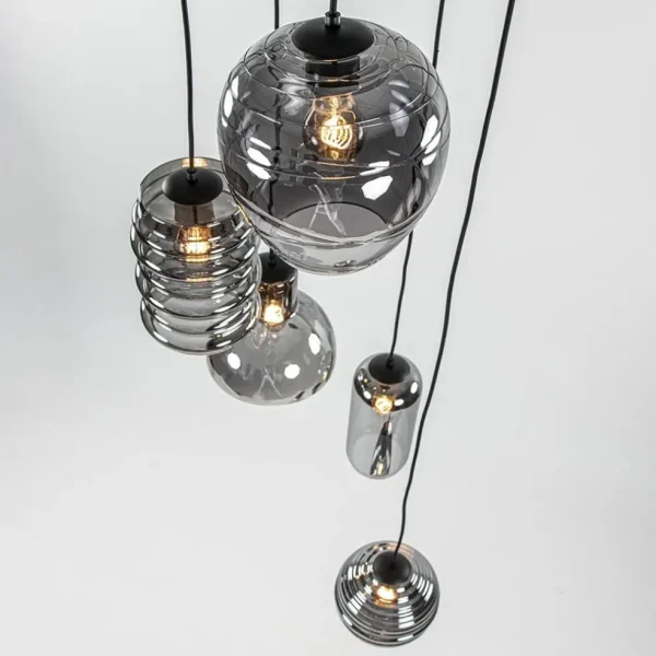 ronde_lichts_hanglamp_zwa_2-8.webp Hot Straluma Ronde 5-lichts hanglamp zwart met diverse smoke glazen