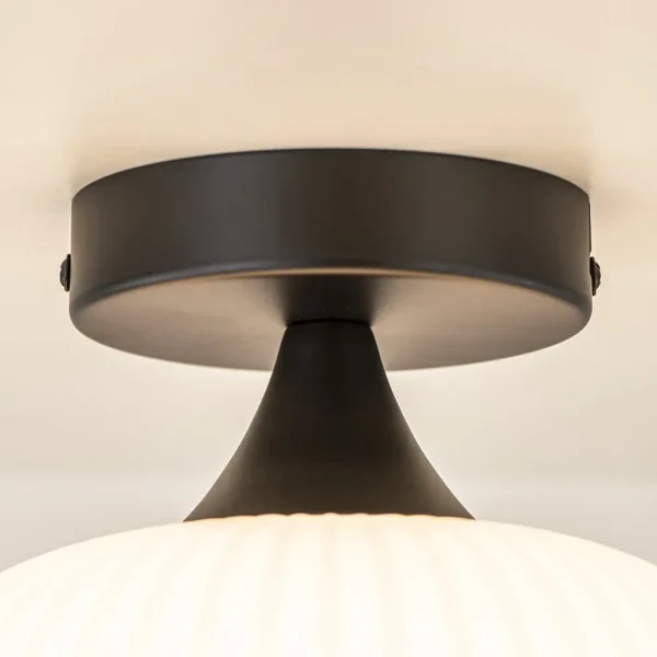 ronde_plafondlamp_retro_z_2.webp Shop Straluma Ronde plafondlamp retro zwart met wit glas