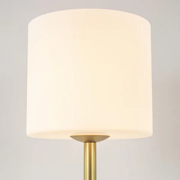 stijlvolle_tafellamp_mat__2.webp New Straluma Stijlvolle tafellamp mat goud met wit glas