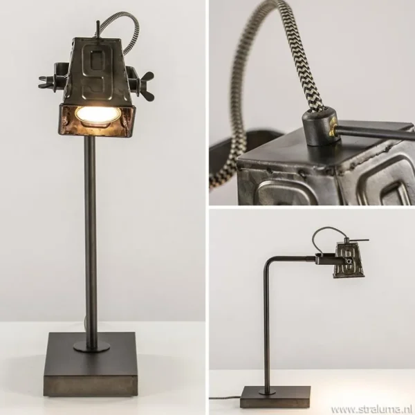 Clearance Straluma Stoere industriele tafel/bureaulamp black steel