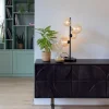strak_klassieke_tafellamp_4-4.webp Best Sale Straluma Strak klassieke tafellamp zwart met amber glas
