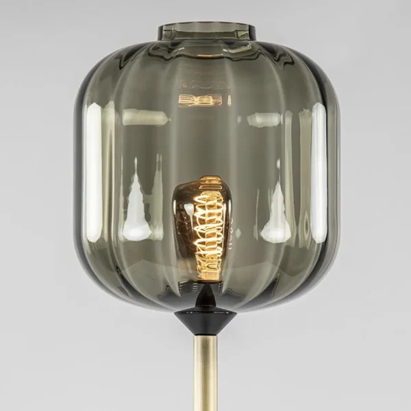 strak_klassieke_vloerlamp_2.webp Flash Sale Straluma Strak klassieke vloerlamp brons met zwart en smoke glas