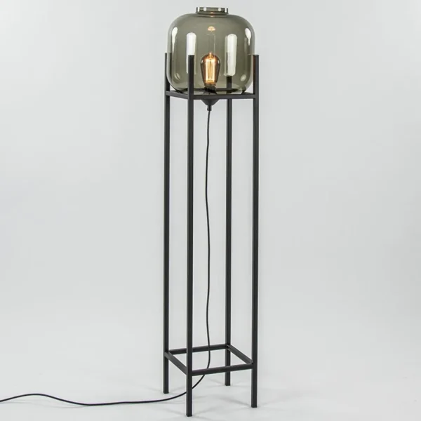 vloerlamp_lett_frame_zwar_1.webp Fashion Straluma Vloerlamp Lett frame zwart/smoke glas