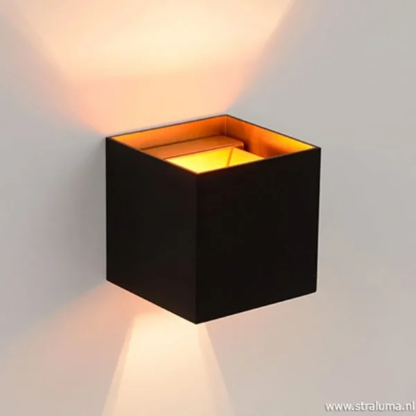 wandlamp_xio_kubus_zwartg_3.webp Online Straluma Wandlamp Xio kubus zwart/goud inclusief G9