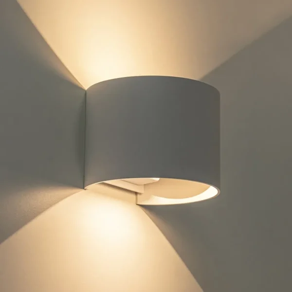 witte_led_buitenlamp_ip_a_4.webp Store Straluma Witte LED Buitenlamp IP54 afgerond wit
