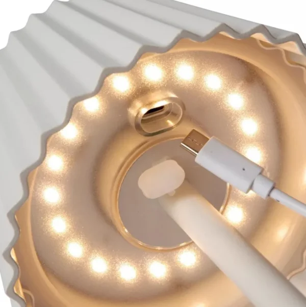 witte_tafellamp_oplaadbaa_2.webp Fashion Straluma Witte tafellamp oplaadbaar inclusief dimbaar LED IP54