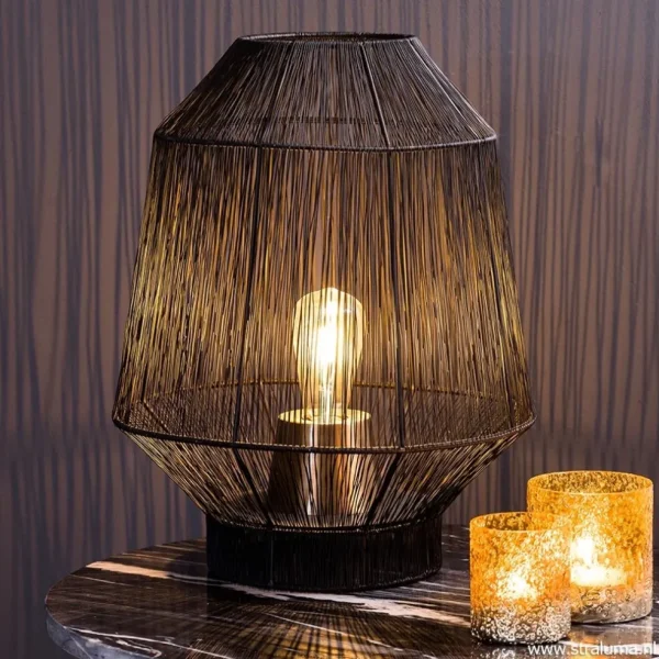 zwart_metalen_tafellamp_v_4.webp New Straluma Zwart metalen tafellamp Vitora met brons